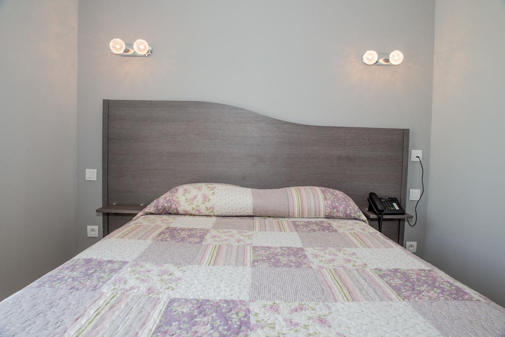 Annexe Hotel De La Gare Андай Экстерьер фото